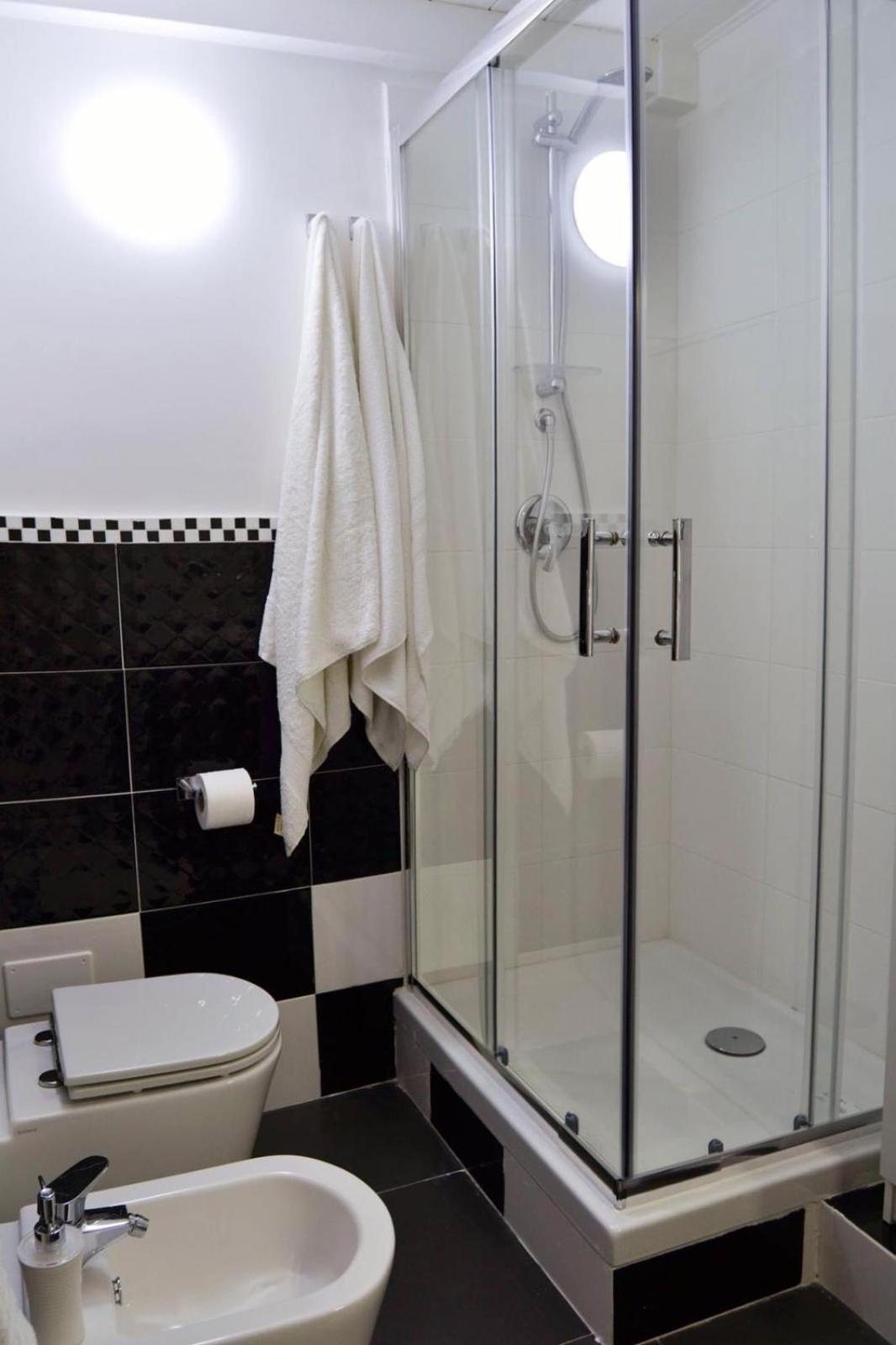 Napoli Centro, Dm Luxury Apartments エクステリア 写真